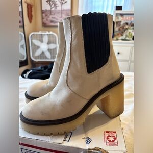 Free People James Chelsea Cream and Black Ankle Boots